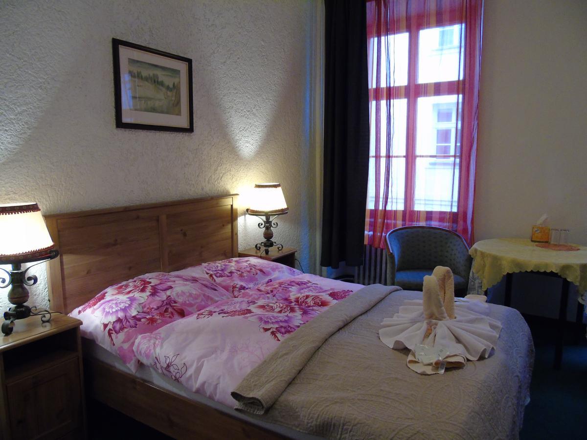 Gl Hotel Trutnov Zewnętrze zdjęcie