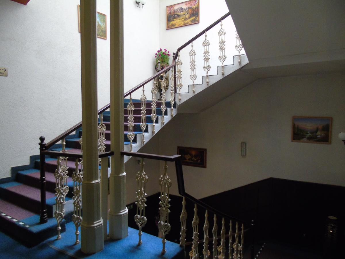 Gl Hotel Trutnov Zewnętrze zdjęcie